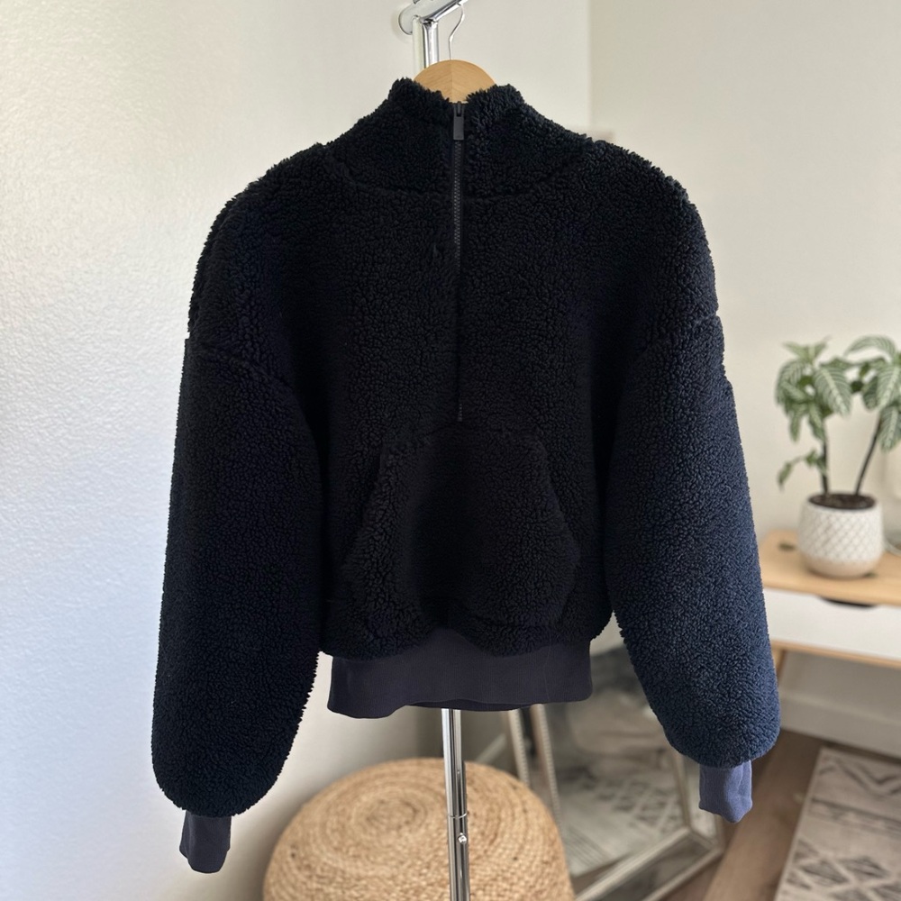 Alo Yoga Streetside Sherpa Jacket Hoodie